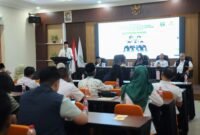 Wakil Gubernur Banten menyampaikan sambutan dalam sosialisasi pengelolaan Zakat, Infak, Sedekah, dan Dana Sosial Keagamaan Lainnya (ZIS-DSKL) BAZNAS Provinsi Banten Tahun 2026.