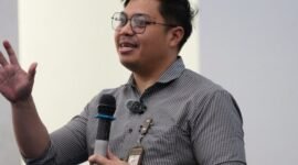 Foto dosen FEB UMY, Dimas Bagus Wiranatakusuma, M.Ec., Ph.D  