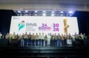 Suasana foto bersama usai penyerahan piala Indonesia Halal Industry Awards 2026 dalam pembukaan Indo Halal International Industry Expo (IHIEX) 2026 di ICE BSD  