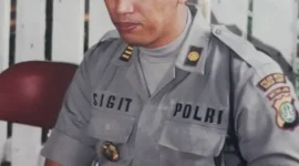 Foto lawas Listyo Sigit Prabowo saat masih berpangkat kapten polisi. (Istimewa)