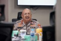Komjen Pol. Prof. Dr. Cryshnanda Dwilaksana (Ketua Pusat Studi Ilmu Kepolisian). 