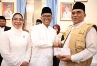 Andra Soni mendorong kegiatan mengaji di sekolah tidak lagi sekadar ekstrakurikuler, melainkan masuk sebagai muatan lokal (mulok) pembelajaran wajib bagi pelajar muslim tingkat SMA/SMK.