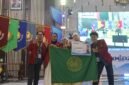 Foto tim mahasiswa PBA UMY yang membuat aplikasi Tarkeeb saat berhasil menjuarai KMI Expo XVII 2026 kategori Bisnis Digital