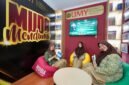 Siswi SMA N 1 Sedayu berfoto bersama di UMY Corner