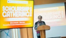 Rektor Bidang Pengembangan, Kemahasiswaan, dan AIK UMY, Prof. Faris Al-Fadhat, M.A., Ph.D memberikan sambutan dan arahannya dalam kegiatan Scholarship Gathering UMY 2026